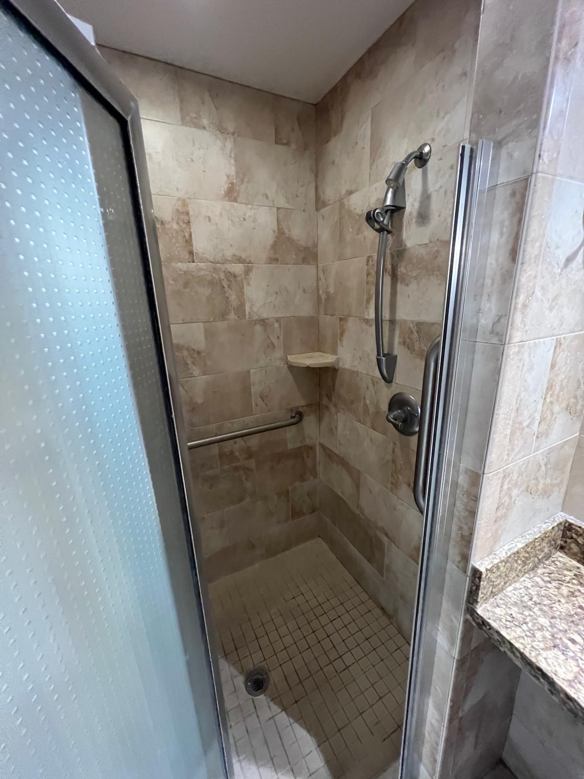 Building Photo - 1060 SW 111th Way