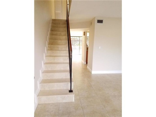 Building Photo - 3406 SW 16th Terrace