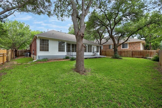 Building Photo - 13305 Chasewood Cove
