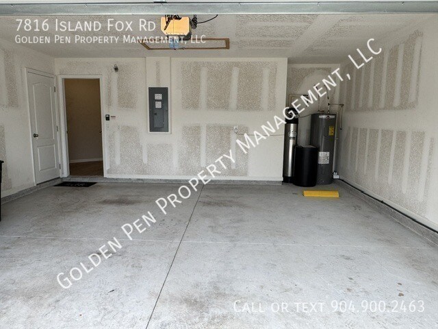 Building Photo - 7816 Island Fox Rd