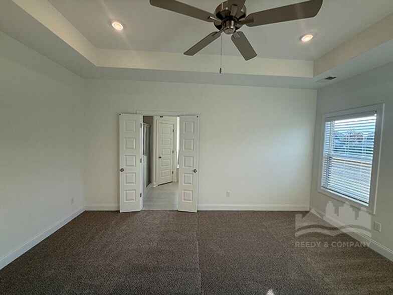 Building Photo - Beautiful NEW BUILD in Olive Branch, MS!