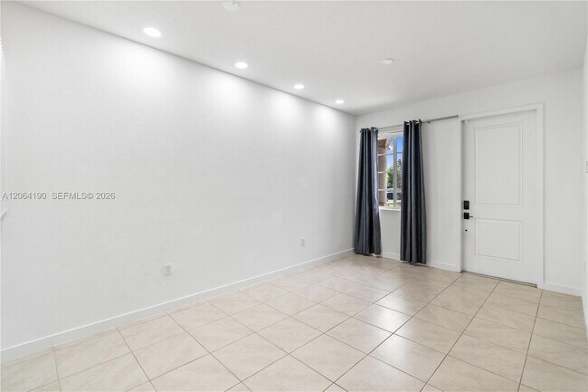 Building Photo - 1385 NW 208th Terrace