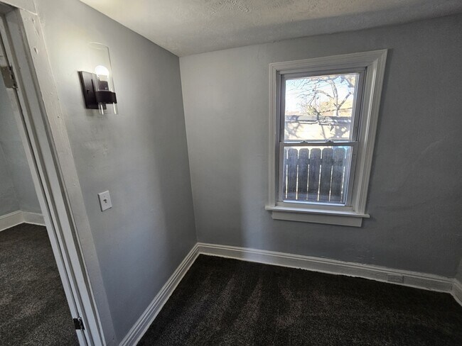 Building Photo - 12405 Signet Ave