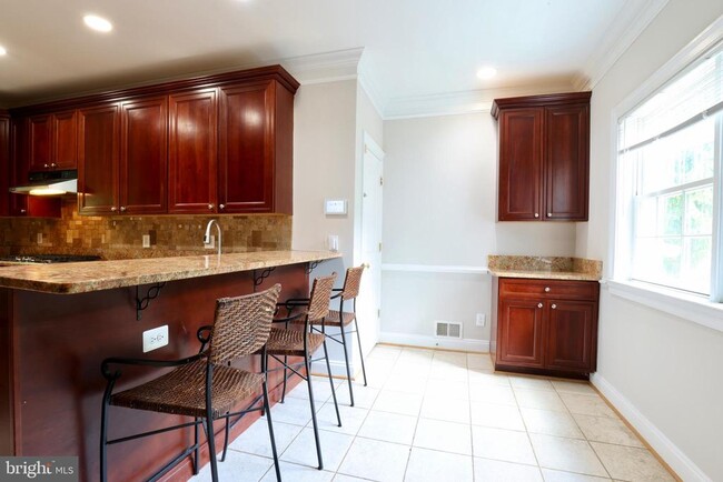 Building Photo - 1310 Forestwood Dr