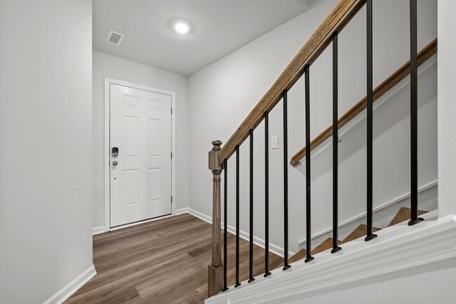 Building Photo - Gorgeous New Construction!  Updated Kitche...