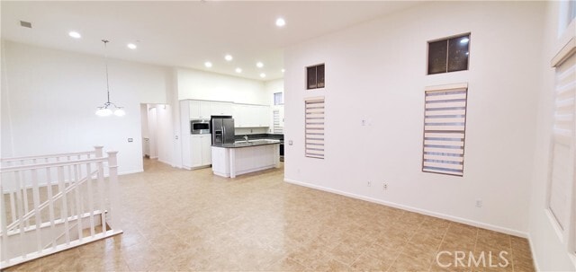 Building Photo - 61 Mission Bell