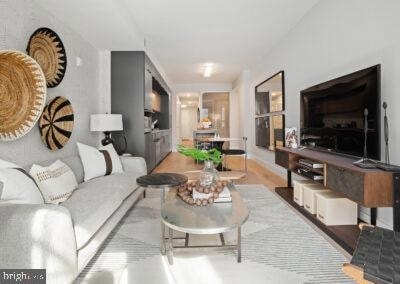 Building Photo - 40 N Street NE Unit (1 BEDROOM)