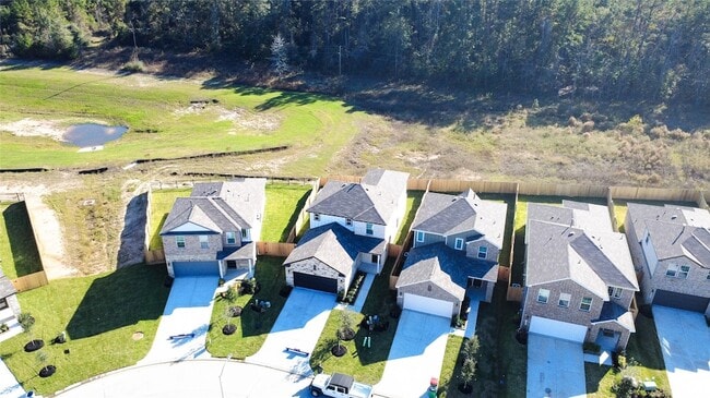 Building Photo - 247 Forest W St