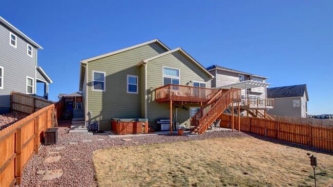 Building Photo - 5 Bedroom Ranch Home on North End