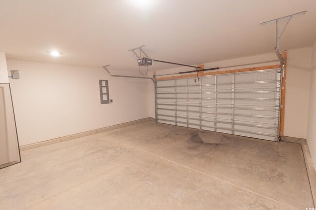Building Photo - 380 Harvest Rdg Wy