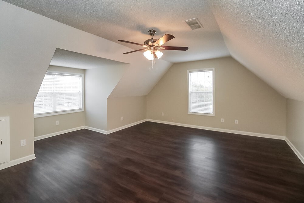 Building Photo - 128 Alexander Dr