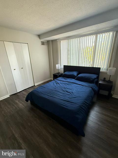 Building Photo - 4410 Oglethorpe St