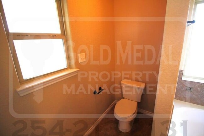 Building Photo - 3705 Appalachian Trl
