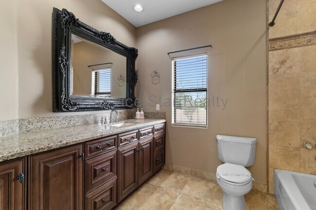 Building Photo - 6540 E Wildcat Dr