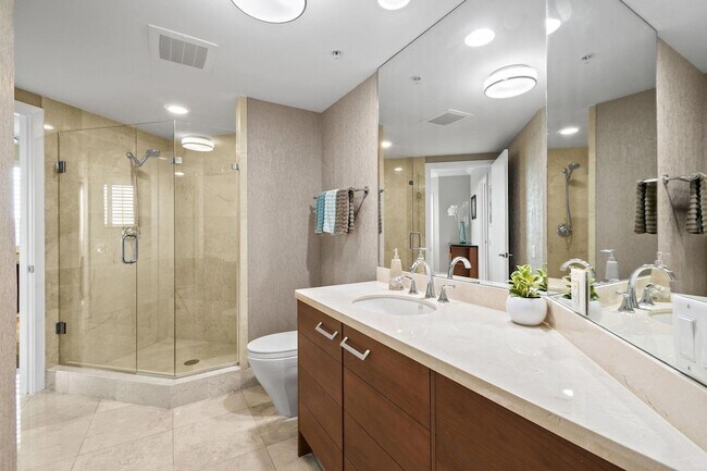 Building Photo - 3610 Gardens Pkwy