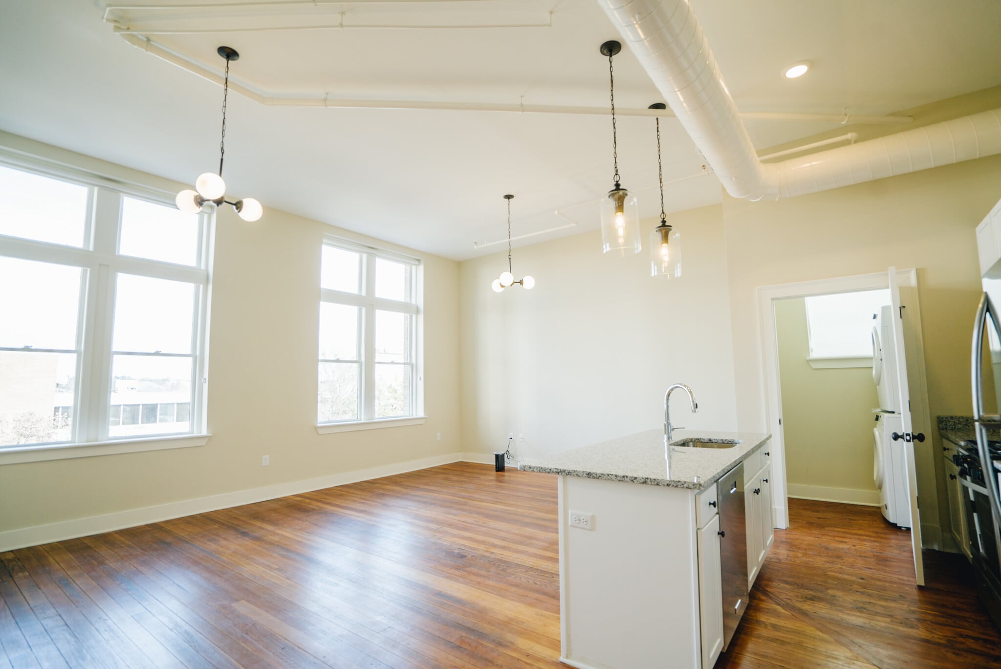 Building Photo - 520 Mulberry St