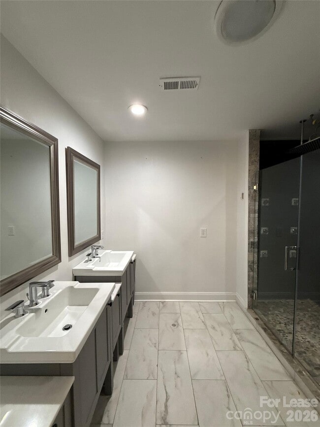 Building Photo - 6814 Pence Rd