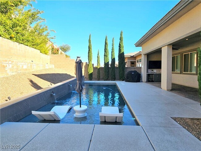 Building Photo - 12374 Skyracer Dr