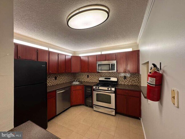 Building Photo - 34 Feiler Ct