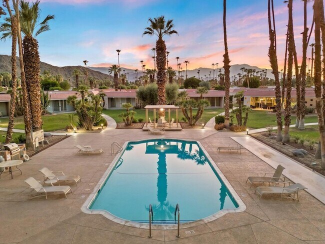 Building Photo - 45800 Pima Rd