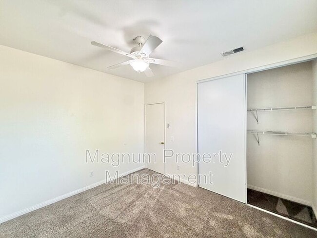 Building Photo - 33205 Gypsum St