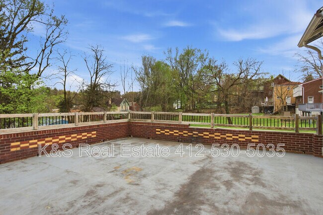 Building Photo - 9608 Frankstown Rd