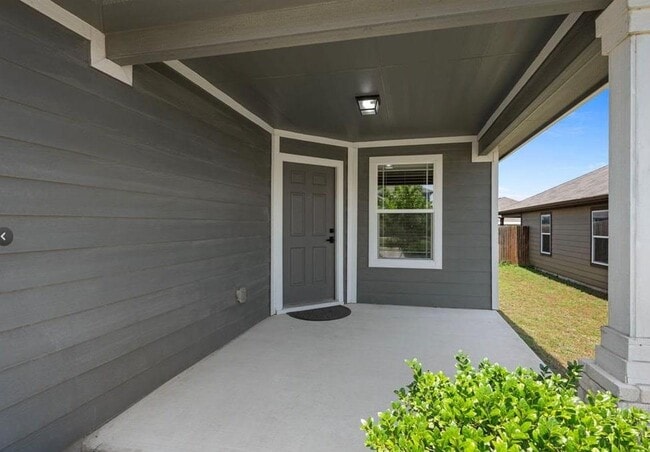 Building Photo - 144 Sulphur River Lp