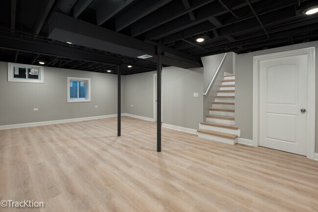 Building Photo - 1185 Leicester Ct