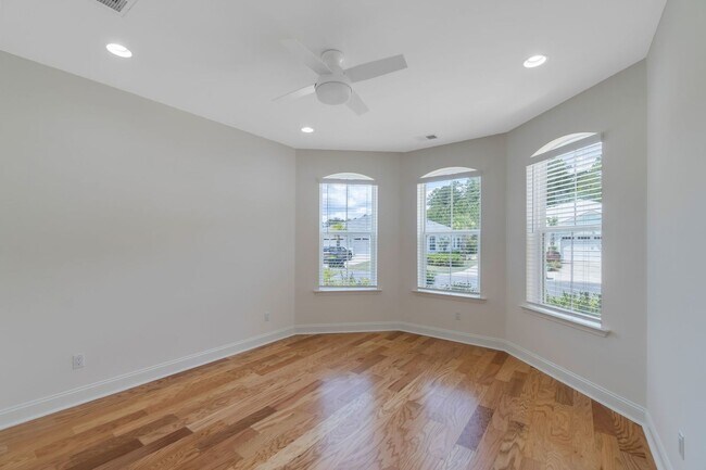 Building Photo - Hidden Gem in Margaritaville Available Imm...