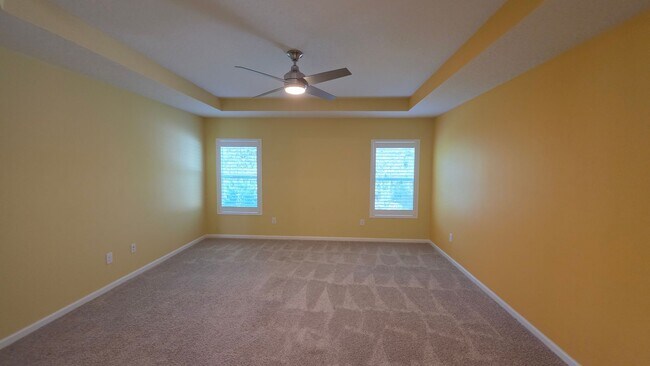 Building Photo - New Home in Sawmill Creek 3 Bedroom 3 Bath home with Office/Den and Screened Patio