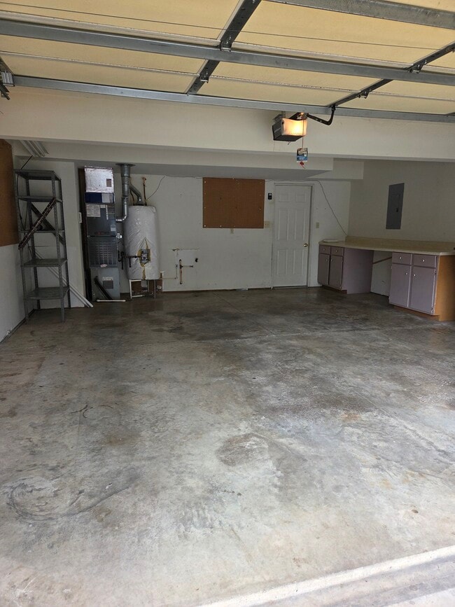 Garage - 2120 S Azalea Ln