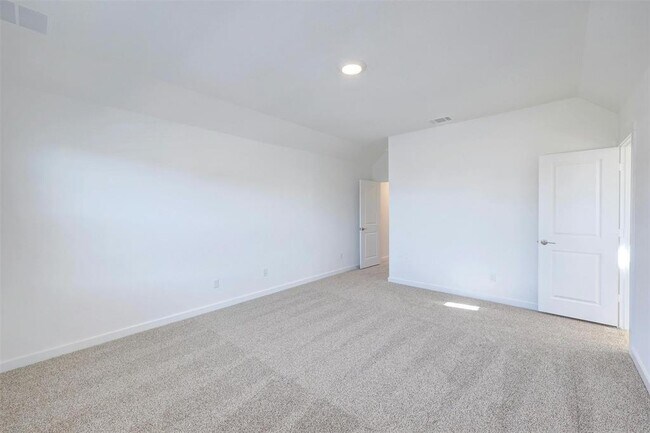 Building Photo - 2301 Wallin Bradley Dr