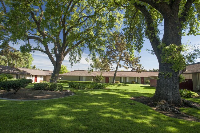 Oakwood Apartments Stockton Ca Apartment Finder Oakwood Apartments