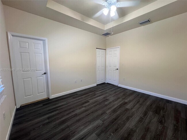 Building Photo - 8913 W 35th Way