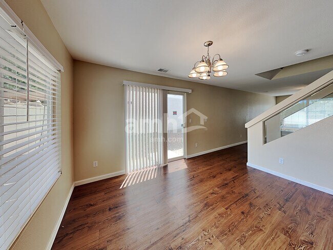 Building Photo - 4338 Orleans Ct