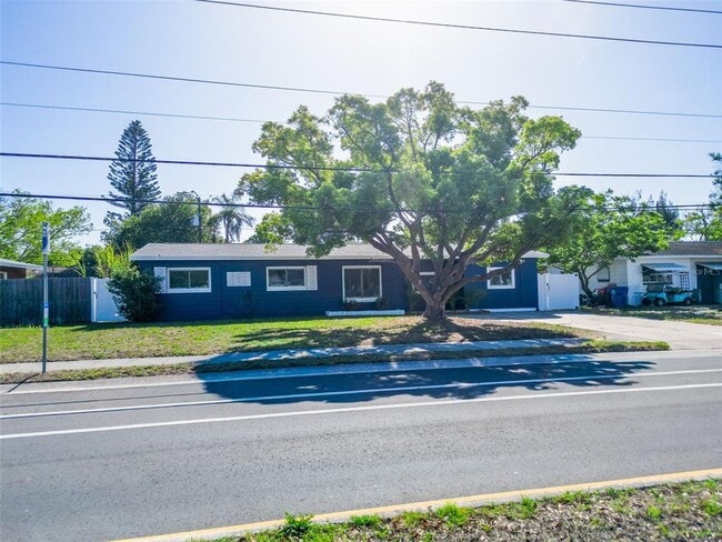 Building Photo - 7401 16th St N