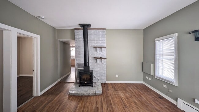 Building Photo - 1405 Connor Ave