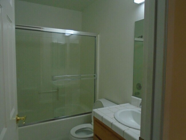 Building Photo - SILVERCREEK!!