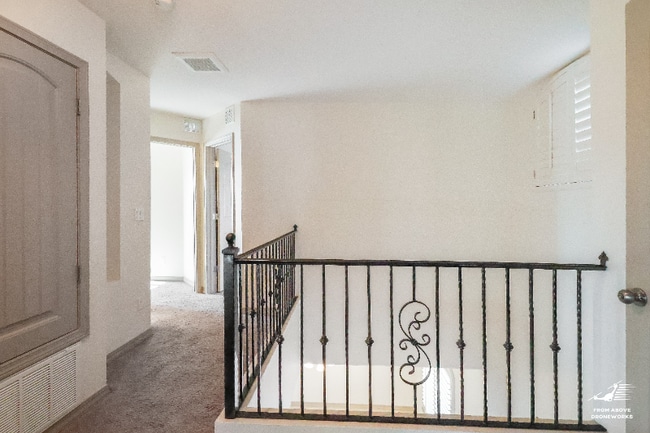 Building Photo - 3204 Merry Mdw