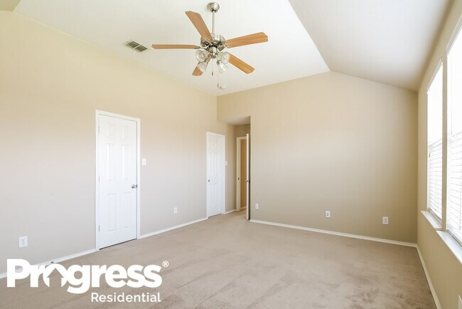 Building Photo - 1010 Weeson Rd