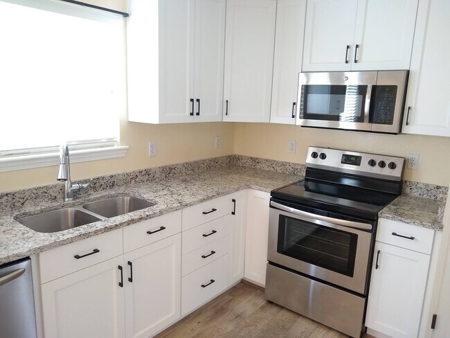 Building Photo - BEAUTIFUL 4 BED 2.5 BATH HOME FOR RENT IN LEHI!!!