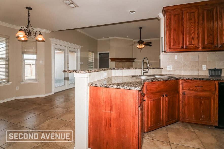 Building Photo - 6822 Wall Street