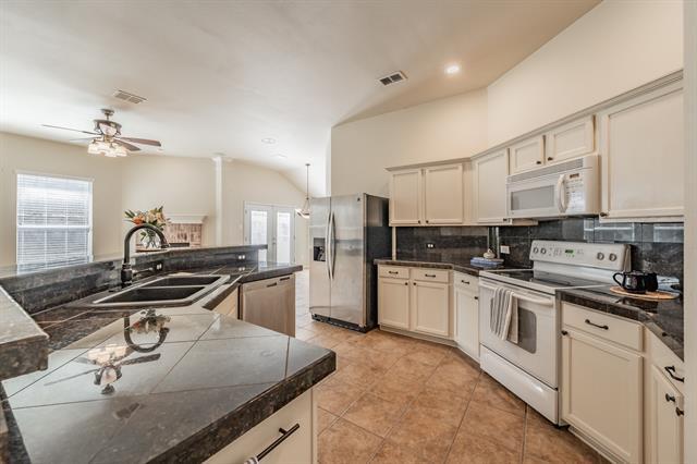 Building Photo - 9853 Autumn Sage Dr