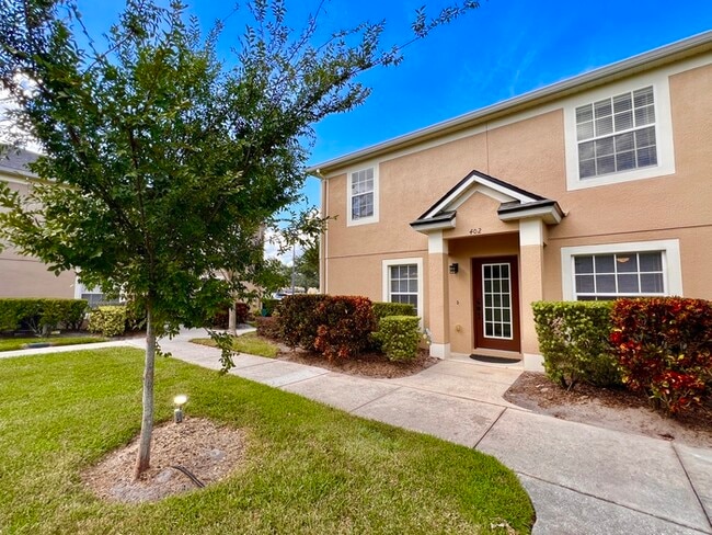 Primary Photo - Gorgeous 3-bedroom, 2 1/2-bath End Unit To...