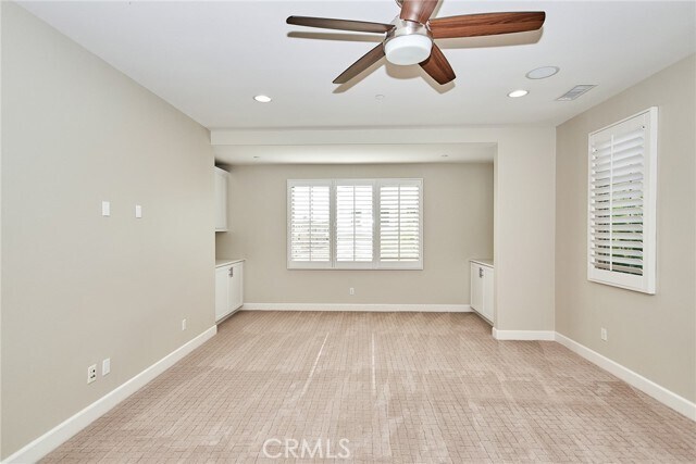 Building Photo - 116 Bridle Path