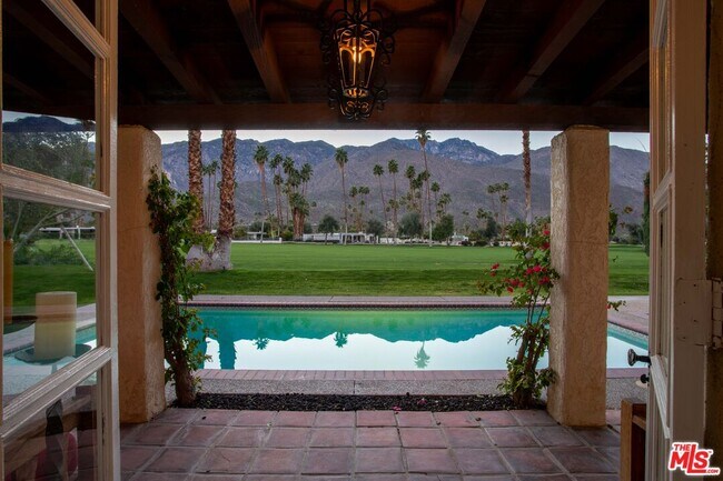 Building Photo - 2231 S Caliente Dr