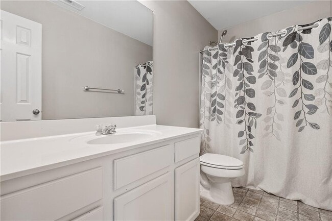 Building Photo - 4721 Creekside Villas Way