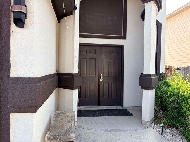 Building Photo - 11134 Palmillas Loop
