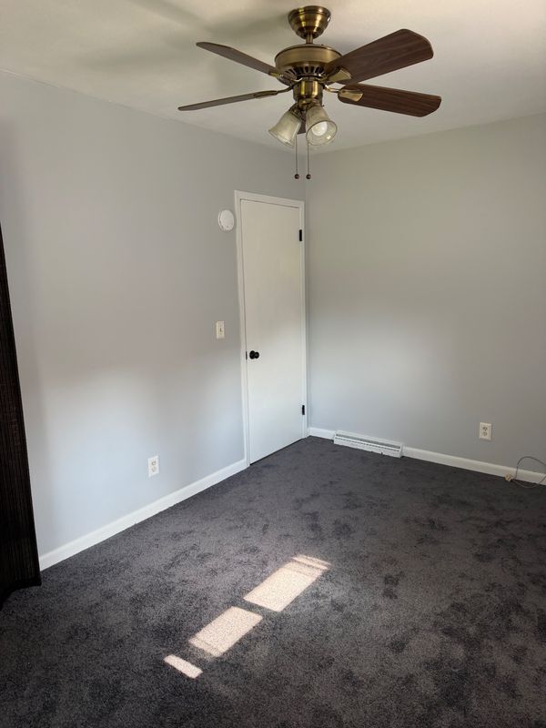 Building Photo - 107 Hadley Dr