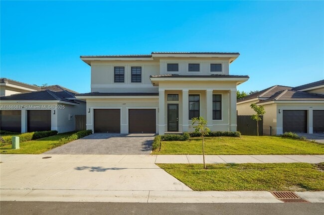 Building Photo - 14425 SW 13th Terrace
